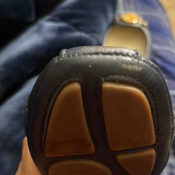 Michael Kors, black ballet, flat gold toe emblem, size 6.5 women’s PUC - Picture 7 of 9